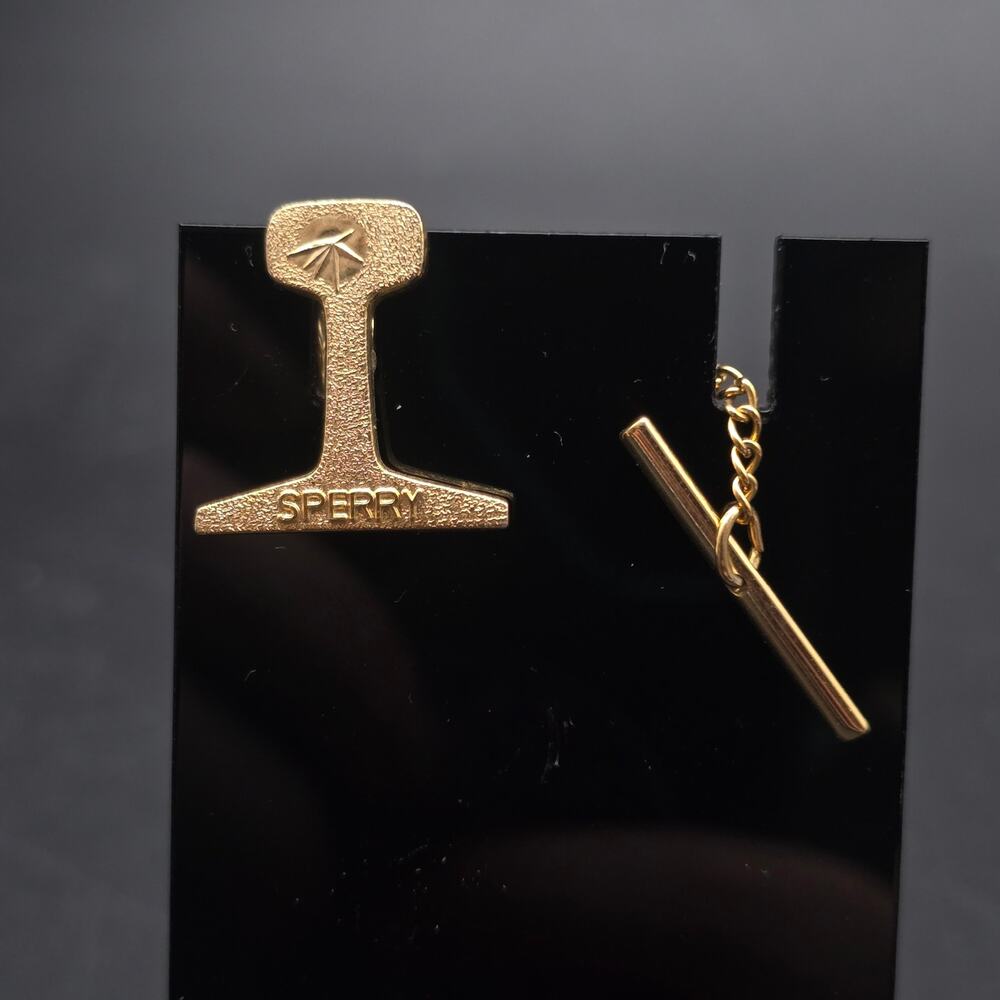 Sperry Employee‎ Service Award Tie Tack Pin Gold Tone
